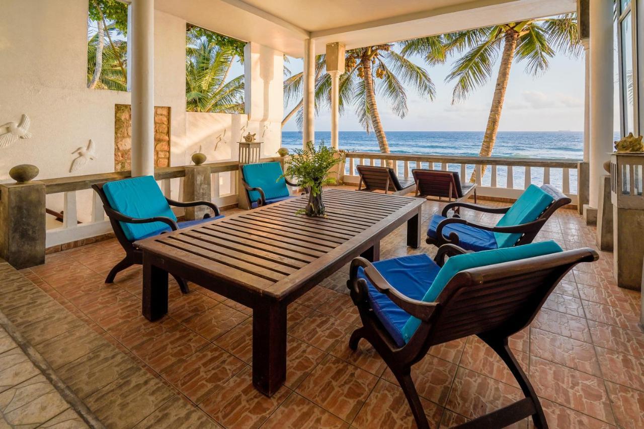 Blue Sky Beach Resort Unawatuna Dış mekan fotoğraf