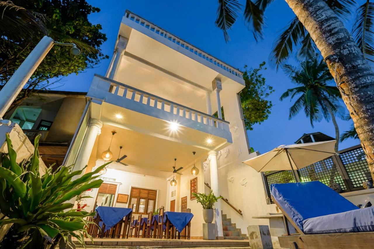 Blue Sky Beach Resort Unawatuna Dış mekan fotoğraf