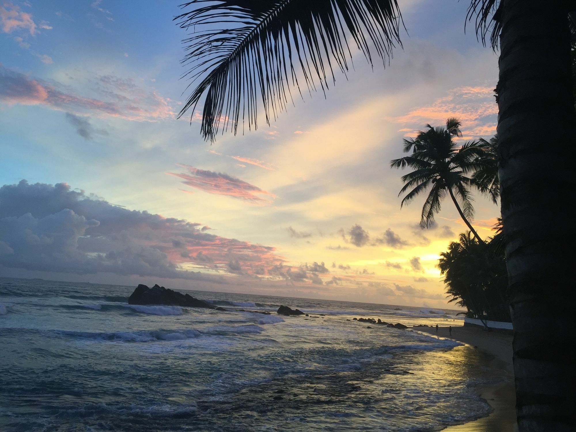 Blue Sky Beach Resort Unawatuna Dış mekan fotoğraf